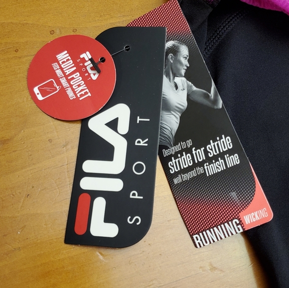 Fila 1/4 Zip Pullover - Picture 6 of 7